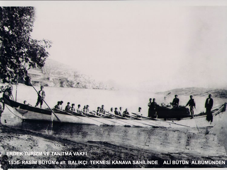 ERDEK 1936 BALIKÇI TEKNESÝ (KANCABAÞ) [Suat Ülgay]