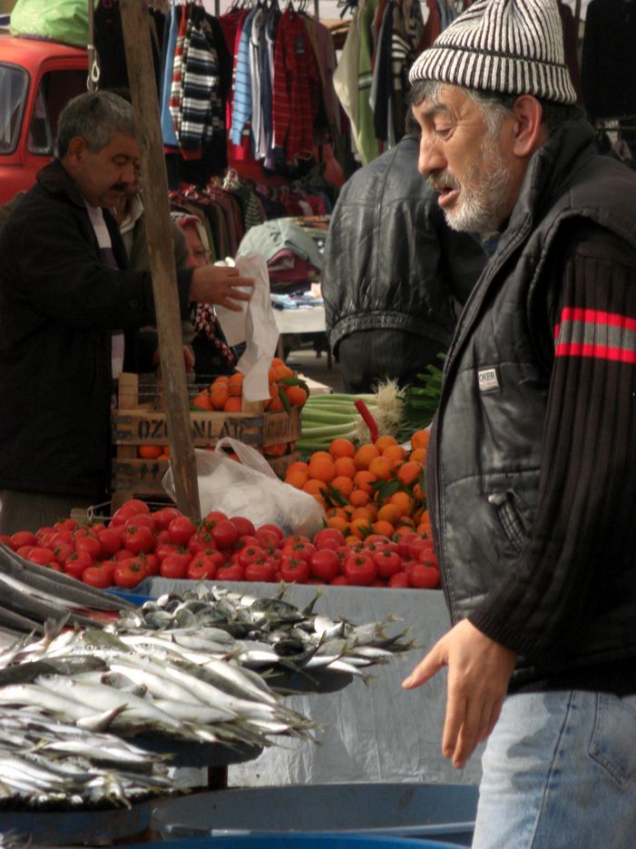 Pazarda Pazarlýk [Halil Çolgecen]